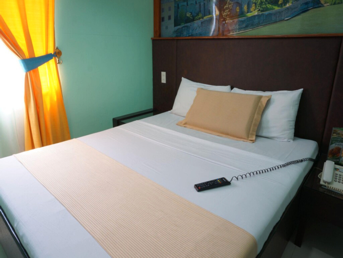 Bedroom 12