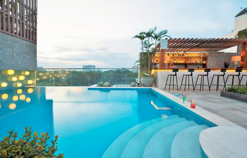 Sport & Beauty 2, California Hotel Saigon, Quận 1