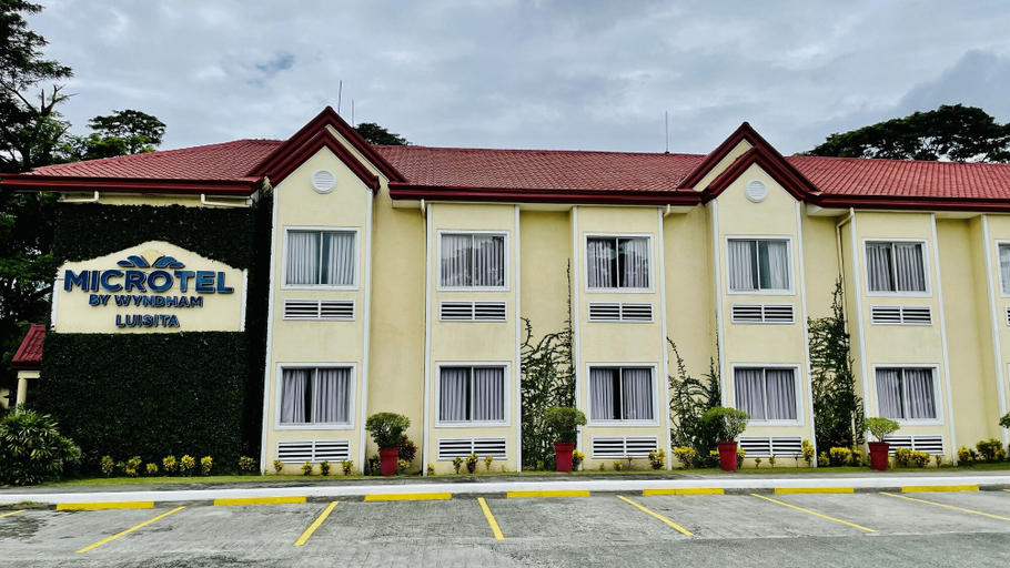 Exterior & Views 2, Microtel by Wyndham Tarlac, Tarlac City