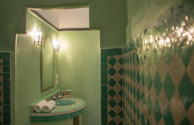 Bathroom, Riad Lamzia, Marrakech