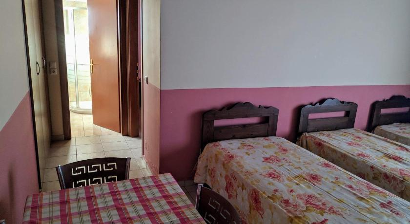 Bedroom 3, Dioni Studios & Apartments, Ionian Islands