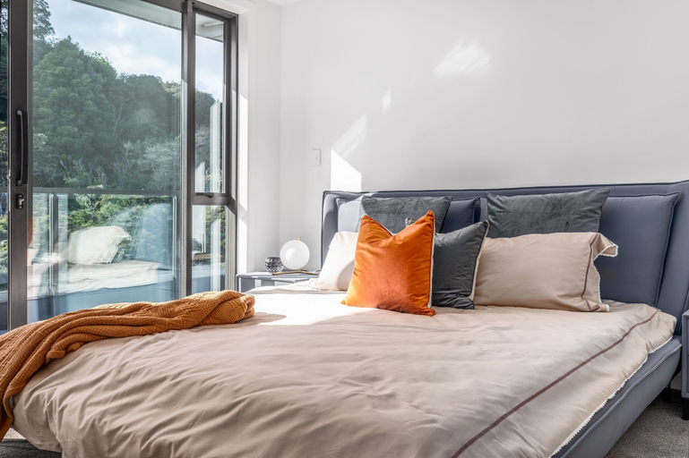 Bedroom 2, Sunrise Garden Suites, Waitakere