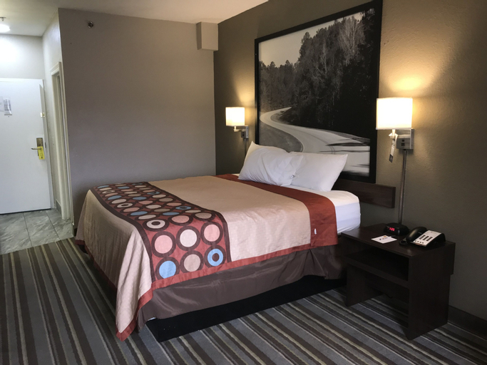 Bedroom 17