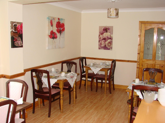 Food & Drinks 3, Padua Guest Accommodation Rosslare