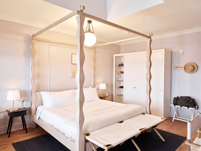 Bedroom 2, The Lake House on Canandaigua, Ontario