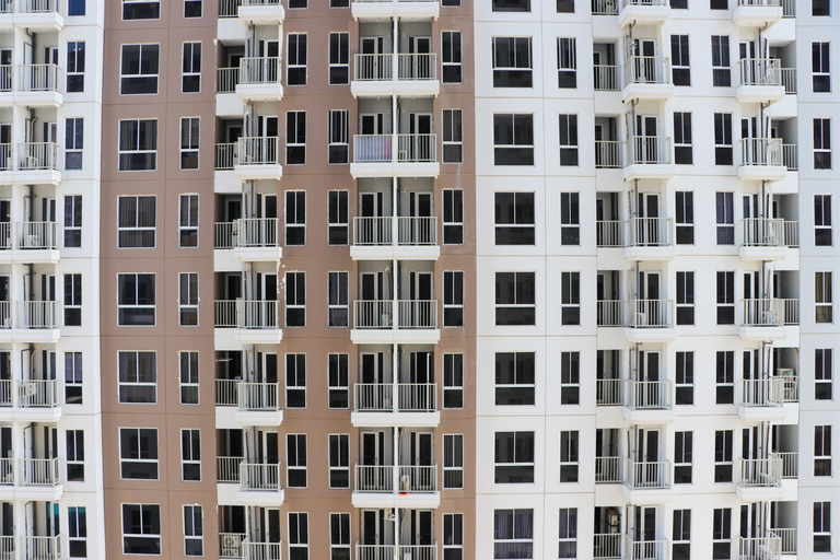 Exterior & Views 3, Modern Studio Room at Tokyo Riverside PIK 2 Apartment By Travelio, Tangerang