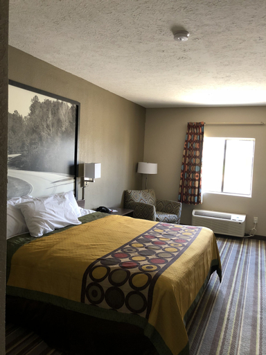 Bedroom 18