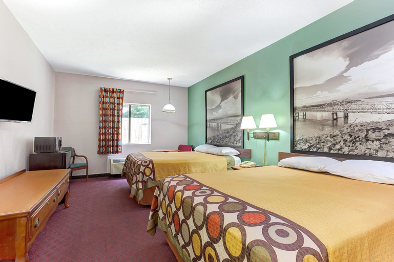 Bedroom 28