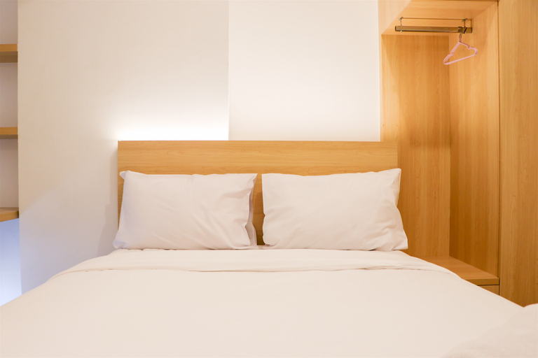 Others 2, Modern Studio Room at Tokyo Riverside PIK 2 Apartment By Travelio, Tangerang