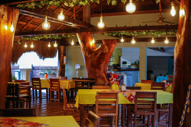 Food & Drinks 3, Hotel y Restaurante Mesón del Gitano, Ayapel