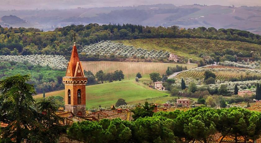 Borgo San Gusme, Siena