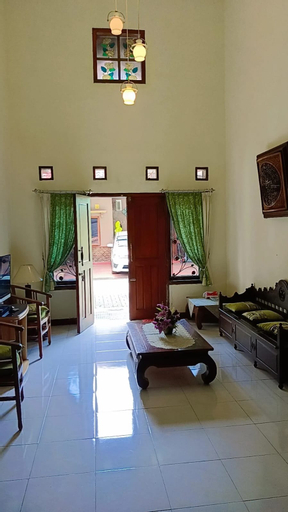 Bedroom 3, Lentera Homestay, Solo