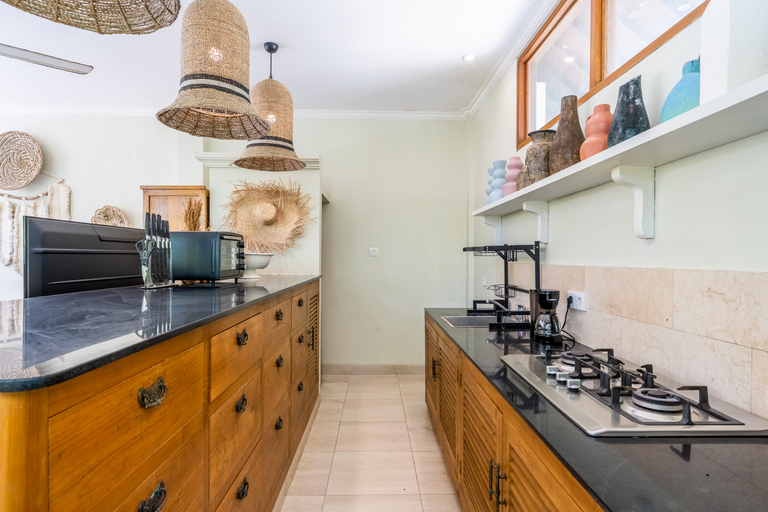 Others 4, Exotic Spacious Four Bedroom Villa, Tabanan