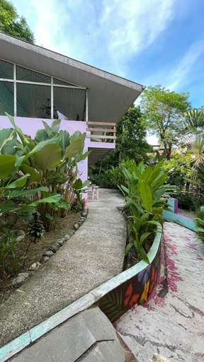 Exterior & Views, Planet B Hostel, Aguirre