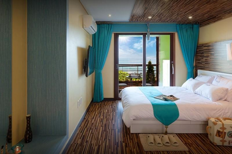 Bedroom 2, Geojedo The Beach Pension A, Geoje