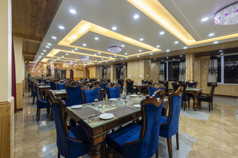 Food & Drinks 5, Sterling Shivalik Chail, Shimla