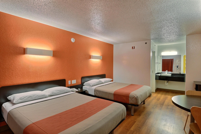 Bedroom 6