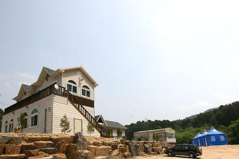 Others 5, Pocheon Neulpureun Pension, Yeoncheon