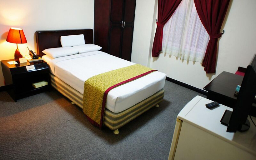 Bedroom 5