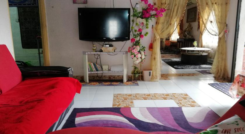 Bedroom 2, Love homestay CT, Perlis