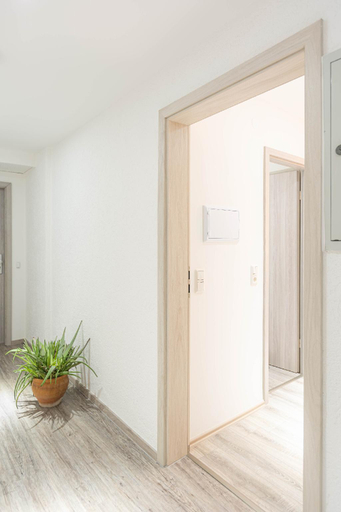 Others 5, Messe-Hotelzimmer-Appartements, Leverkusen