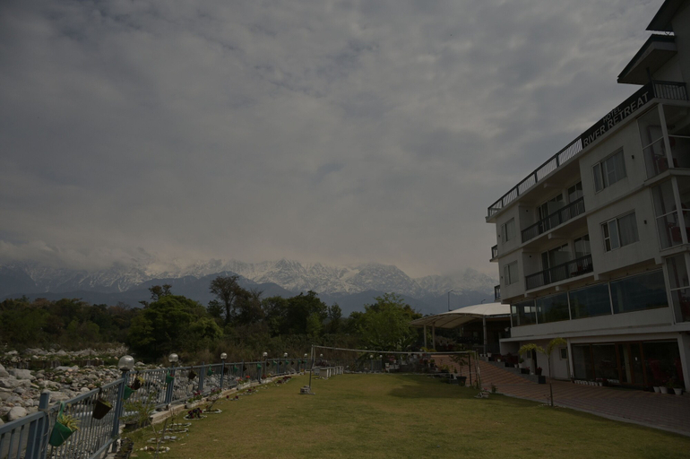 Exterior & Views 2, Hotel River Retreat, Kangra