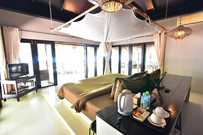 Bedroom 14