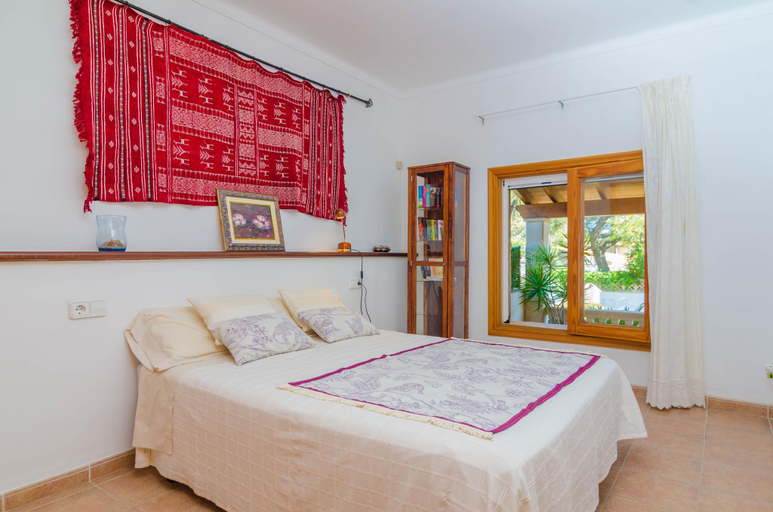 Bedroom 2, Casa Garonda - Villa With Private Pool In Cala Pi, Baleares