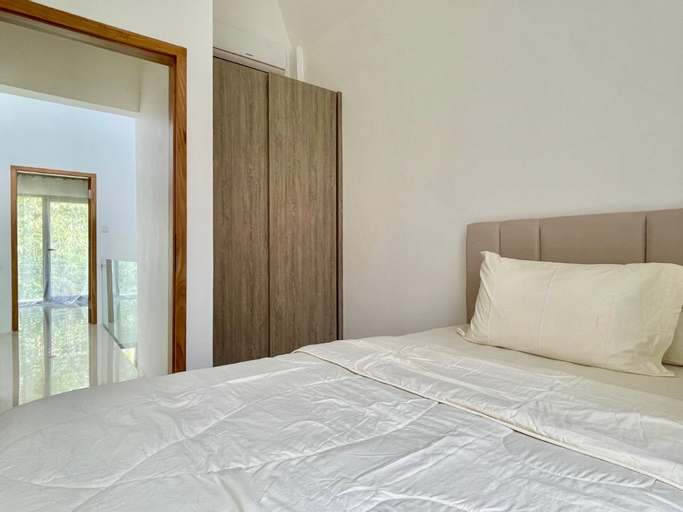 Bedroom 13