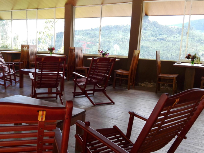 Food & Drinks 5, ST.Clair Villas, Nuwara Eliya