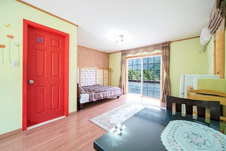 Bedroom 4, Danyang Sobaeksan Mountain Pension, Danyang