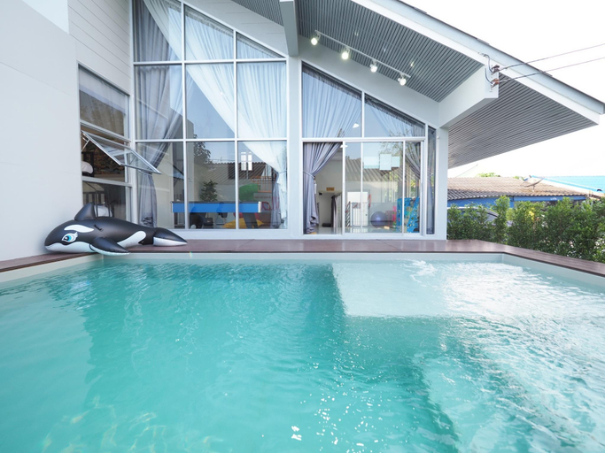 Sport & Beauty 2, Njoy Private Pool Villa @Sriracha, 3 BR , Family-Friendly with Kid's Club, 10 guests, Si Racha