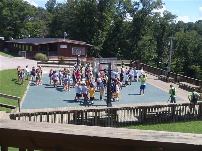 Camp Akita, Hocking