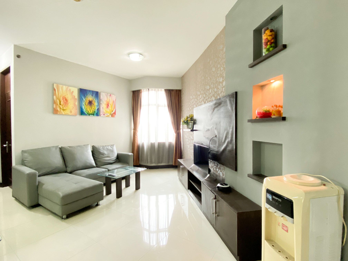Others 4, Homey 2BR Apartment Crown Court Executive Condominium By Travelio, Cikarang