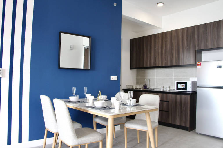 Dining Room 5