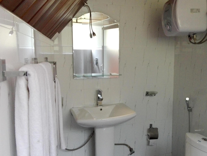 Bathroom 3, ST.Clair Villas, Nuwara Eliya