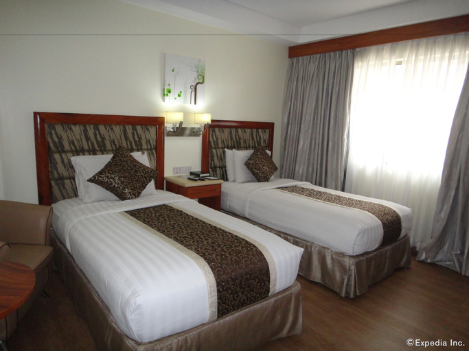 Bedroom 13