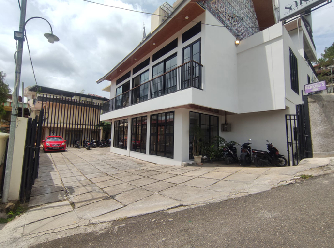 Grand Gallery Bukittinggi, Bukittinggi