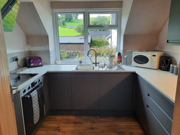 Others 5, 3 Bed Barn - Sleeps up to 6 - Parking - Wifi, Cumbria