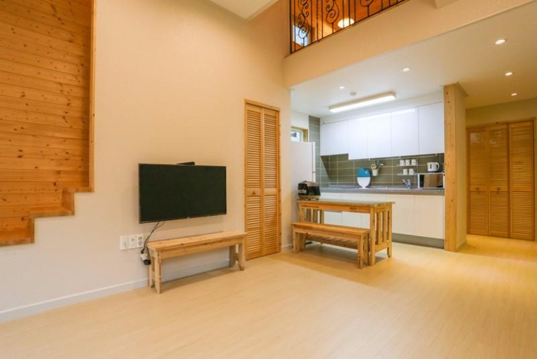 Others 5, Ulsan (Baenaegol) Rodemnamu Pension, Miryang