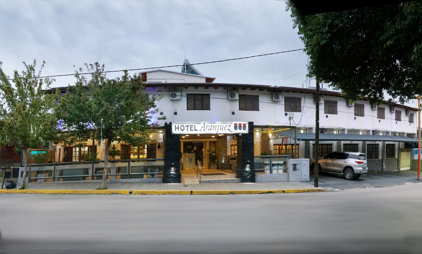 Exterior & Views 2, Hotel Aranjuez, Santa María