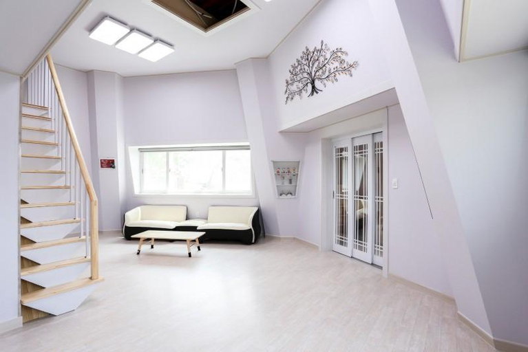 Bedroom 2, Daebudo Chungchun Pension, Hwaseong