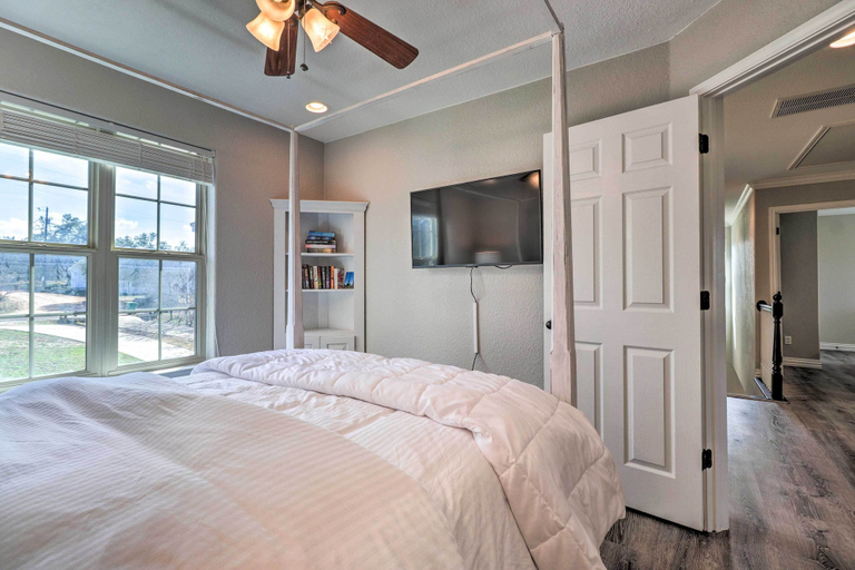 Bedroom 3, Lake LBJ Waterfront Vacation Rental!, Burnet