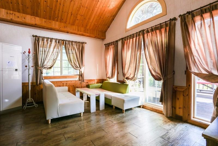 Bedroom, Hongcheon Ganggauiseong Pension, Chuncheon
