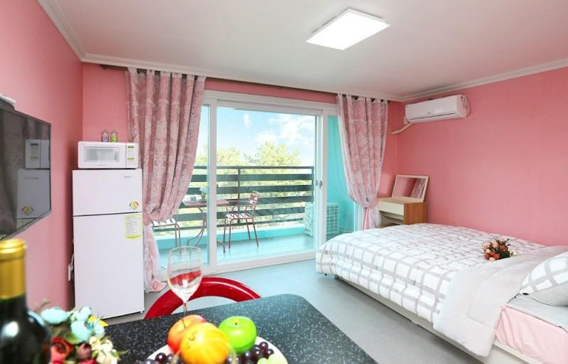 Bedroom 2, Ulsan Ganjeolgot Paran Pension, Ulju