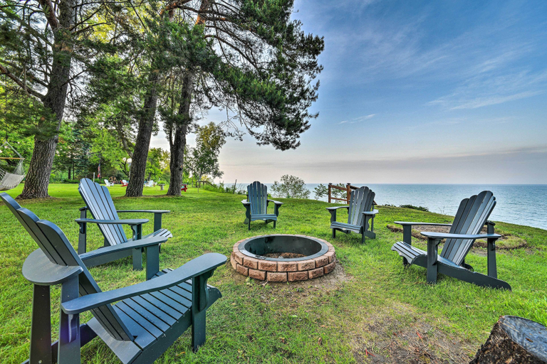 Others 1, Waterfront Lake Huron Getaway: Private Beach!, Sanilac