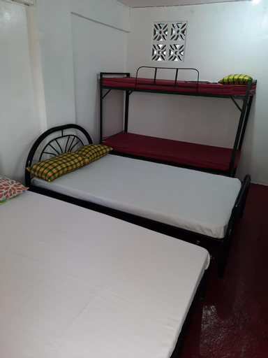 Bedroom 3, ANTIPOLO BUDGET HOSTEL,6 Family Rooms 4pax AC,Wifi, Antipolo City