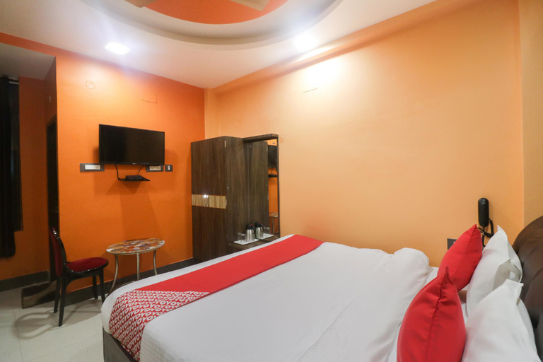 Bedroom 1, Hotel Chandra Inn, Varanasi