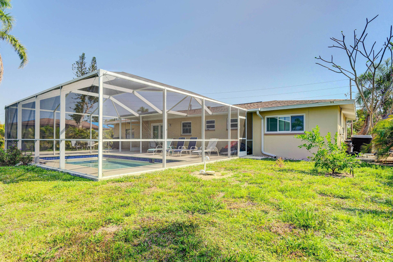 Exterior & Views 2, Waterfront Cape Coral Home w/ Private Pool!, Lee
