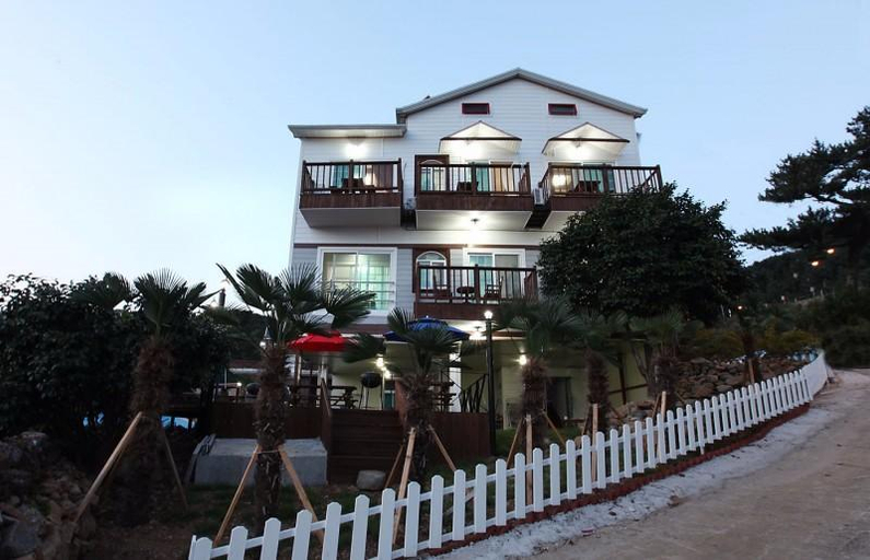 Others 5, Sand Beach Pension, Geoje
